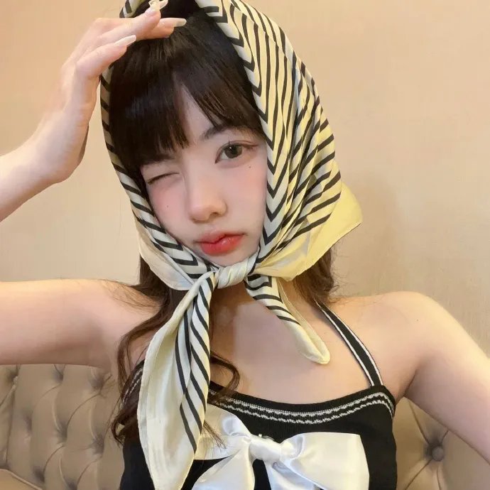 雏燕鸣春